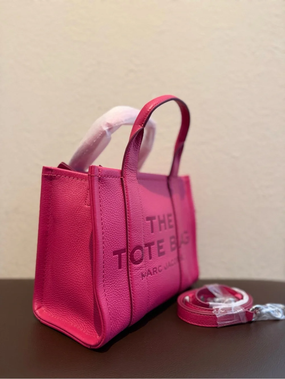 Marc Jacobs Leather The Tote Bag -Small- Rasberry Pink - Picture 3 of 14